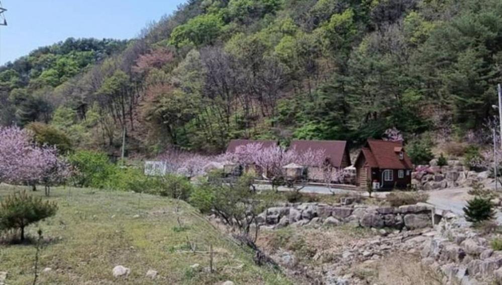 Yanggu Byeolha Pension Экстерьер фото